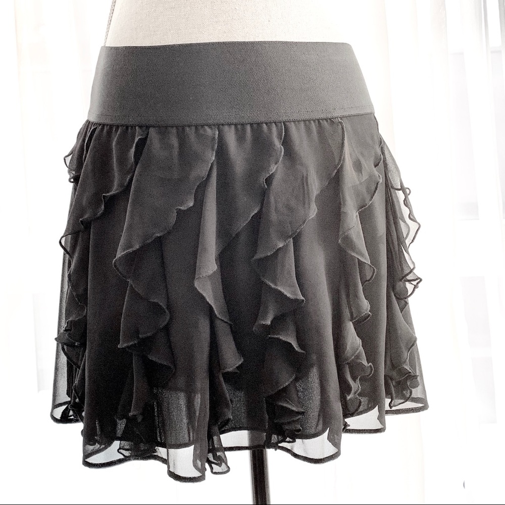 SOLD Express Black Ruffle Elastic Waist Skirt Dance - Picture 2 of 6